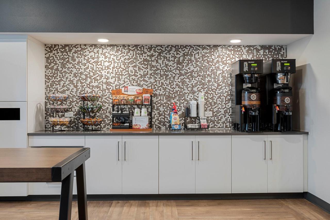 Extended Stay America Premier Suites - Melbourne - I-95 West Melbourne Buitenkant foto