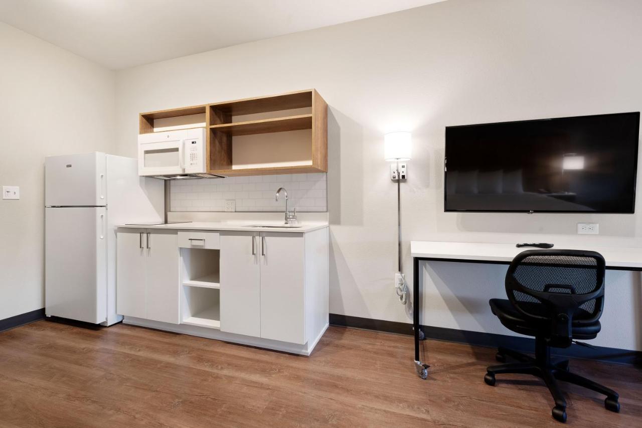 Extended Stay America Premier Suites - Melbourne - I-95 West Melbourne Buitenkant foto